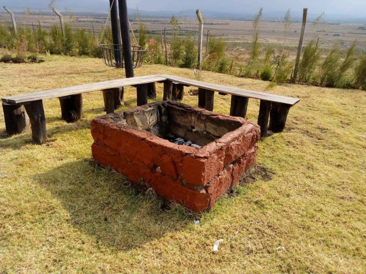 Villa Ole Munyak-4 Bed House On The Hill Naivasha Exterior foto